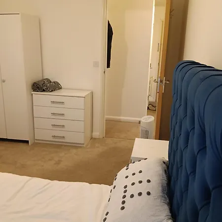 1 Bed Very Near To Mailbox And Broad Street And New Street Station Birmingham